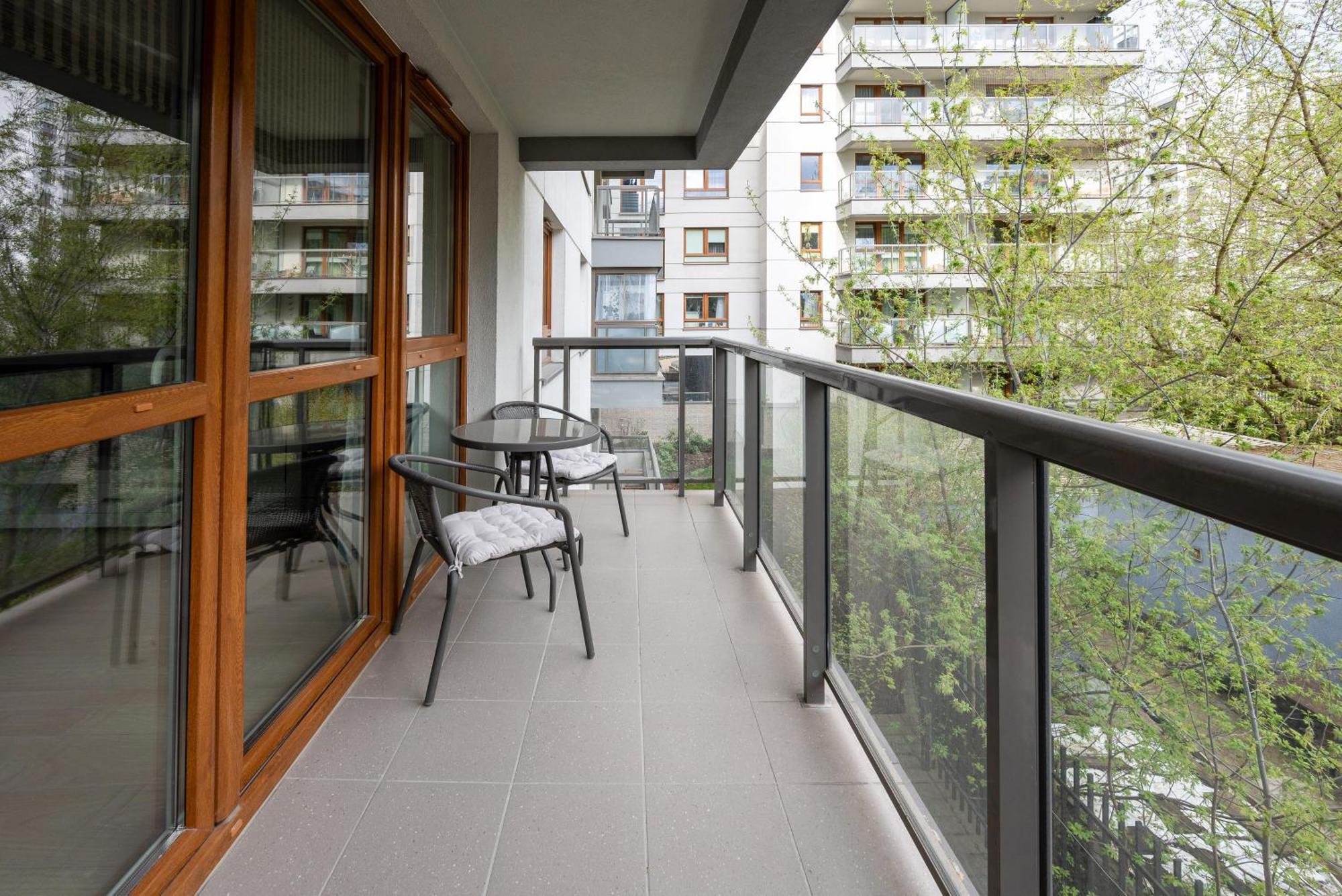 Aleja Krakowska Comfy Apartment Varşovia Exterior foto
